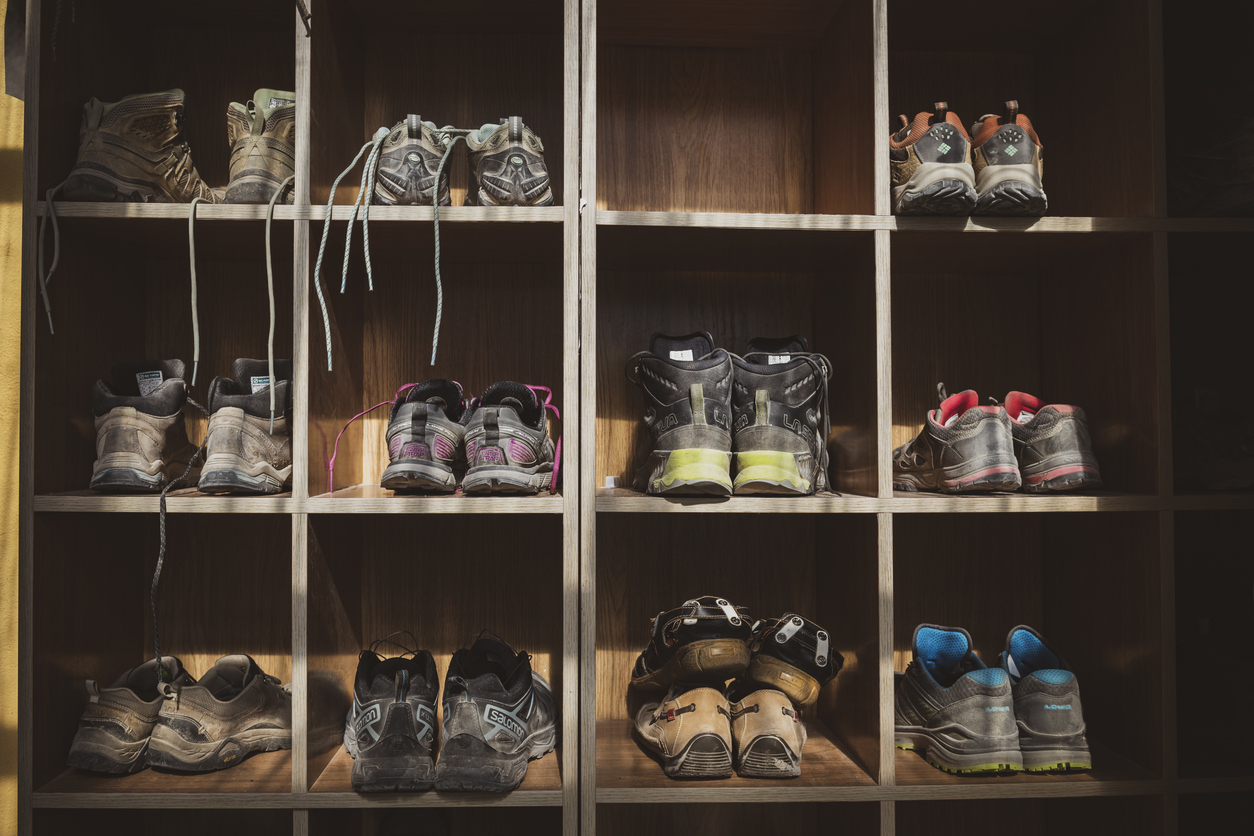 Botas guardadas tras el Camino de Santiago (© Istockphoto)