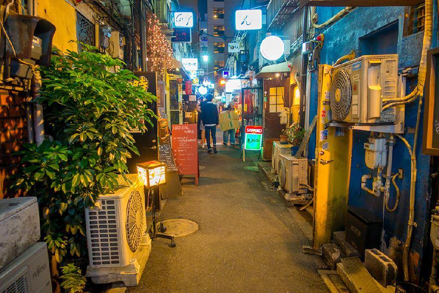 Callejón en el Golden Gai